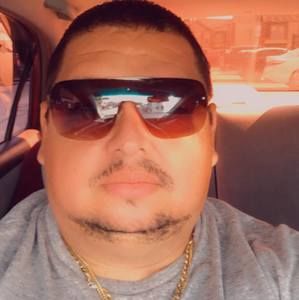 Meet your Posher, Luis